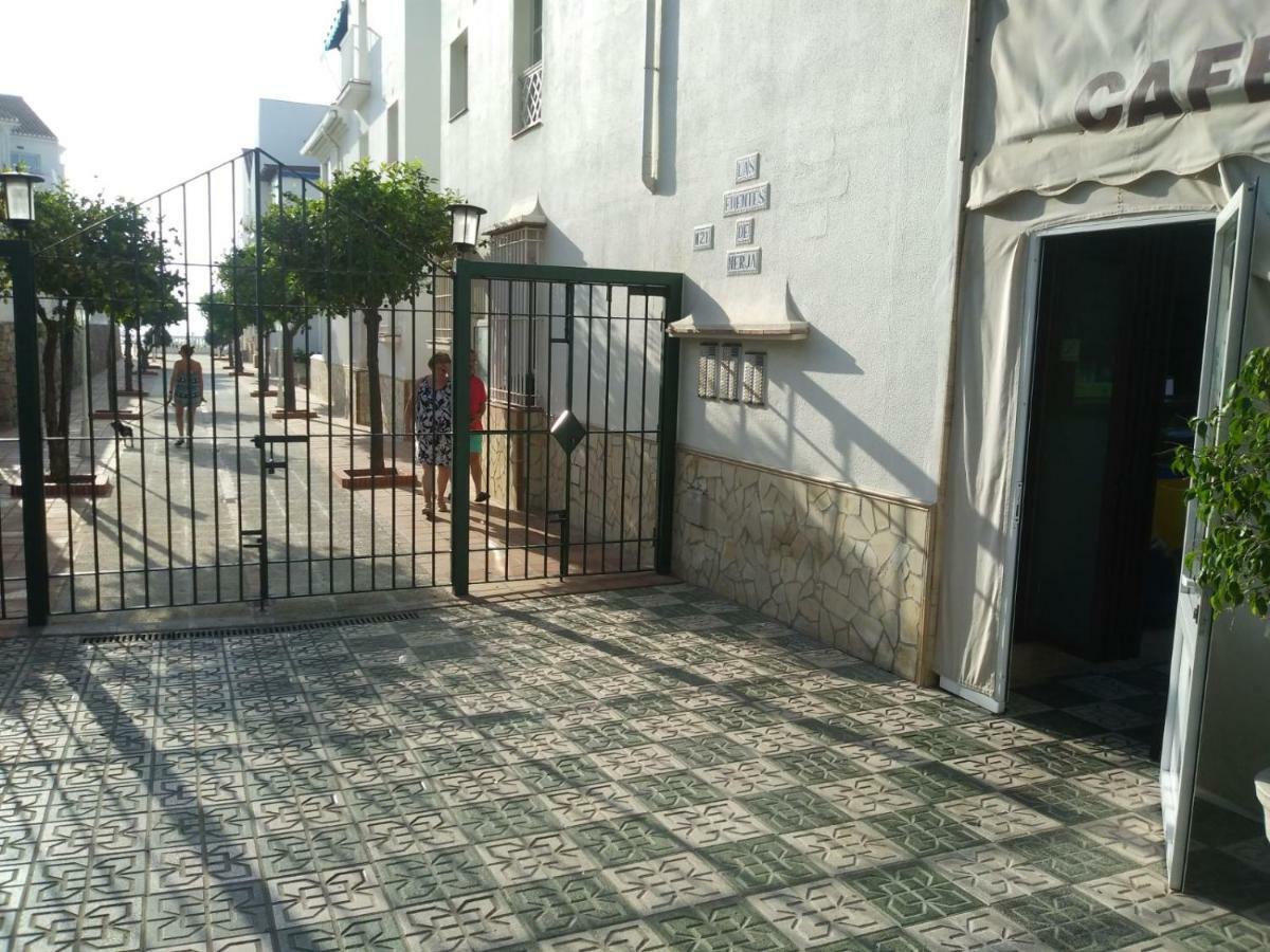 Apartamento Nerja Solymar Exterior foto